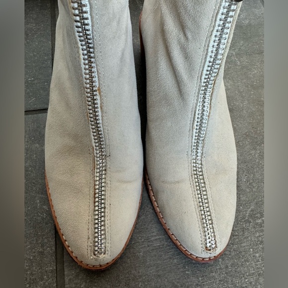 Matiko Mylvia Zipped Ankle Boots - Picture 14 of 14